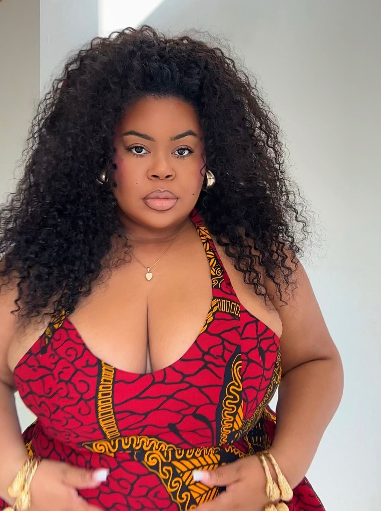 ARYA HALTER CORSET MAXI DRESS - RED